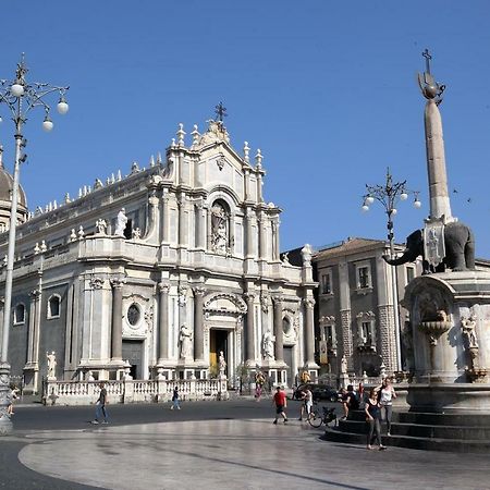 Casa Manzoni Apartment Catania Luaran gambar
