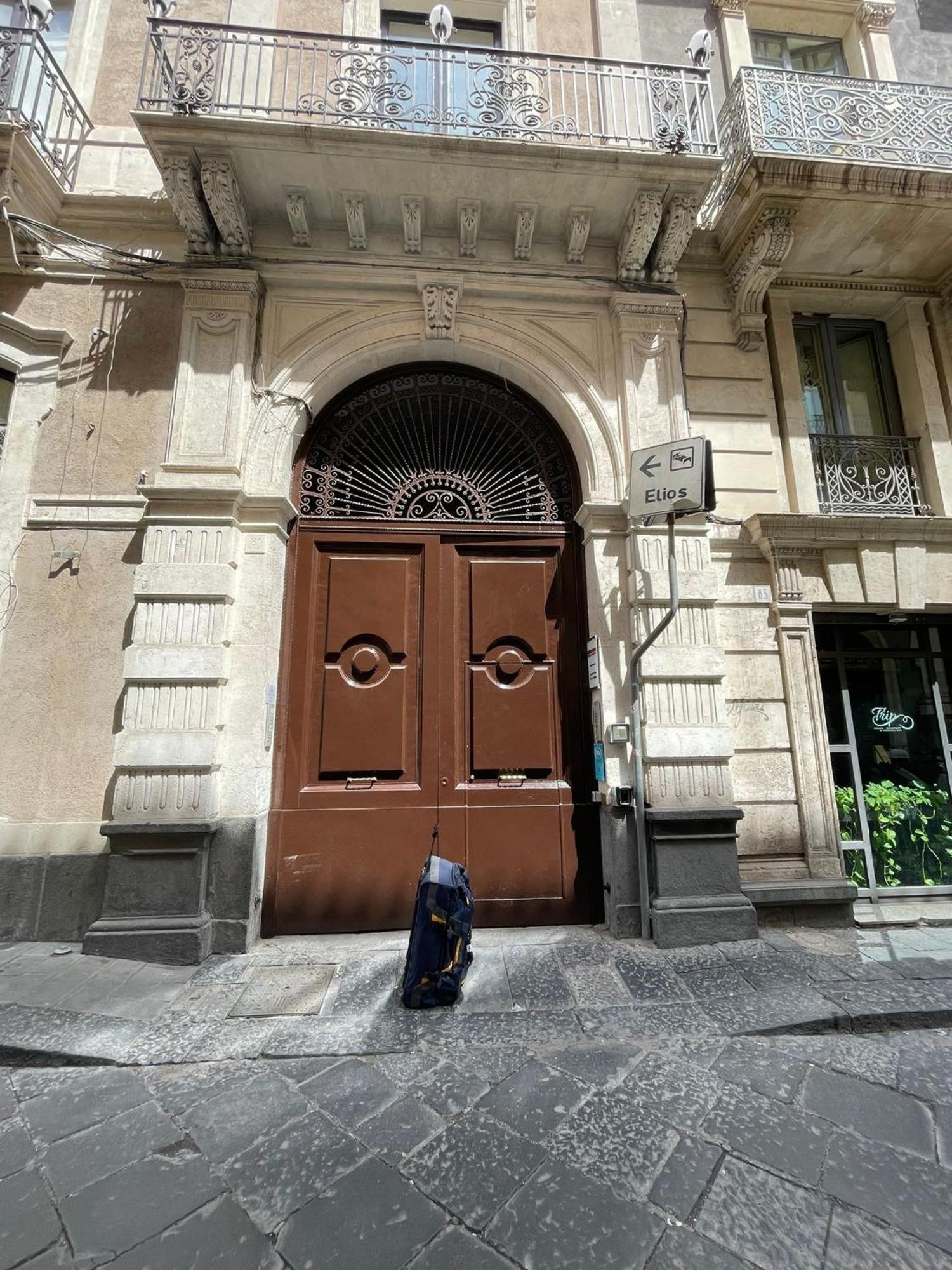 Casa Manzoni Apartment Catania Luaran gambar